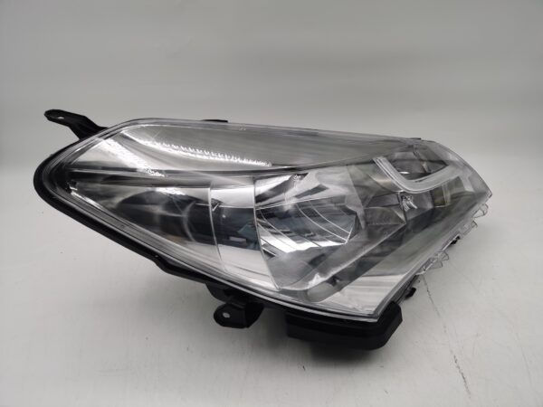 Thumbnail: TOYOTA YARIS NCP130R 2014-2016 HALOGEN R.H.S HEADLIGHT ASSEMBLY