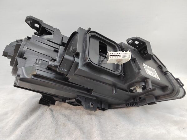 Thumbnail: MERCEDES-BENZ CLA-CLASS W117 CLA250 2012-2015 XENON L.H.S HEADLIGHT ASSEMBLY