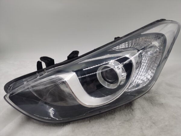 Thumbnail: HYUNDAI I30 GD 2012-2016 HALOGEN L.H.S HEADLIGHT ASSEMBLY