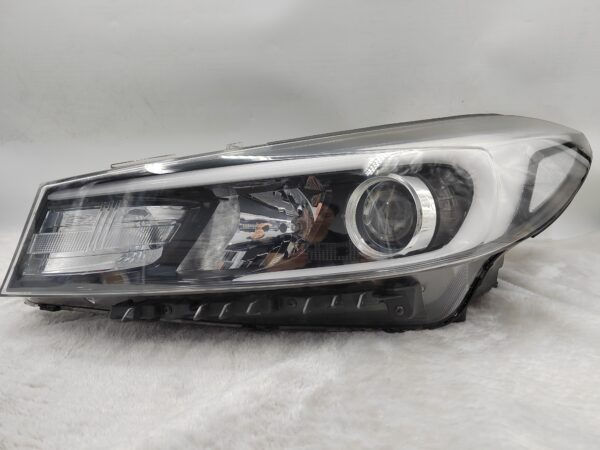Thumbnail: KIA CERATO 2016-2017 LENS HALOGEN L.H.S HEADLIGHT ASSEMBLY