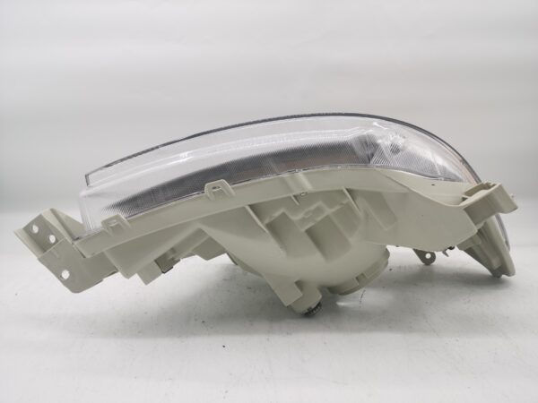 Thumbnail: TOYOTA HILUX VIGO 2005-2010 HALOGEN L.H.S HEADLIGHT ASSEMBLY