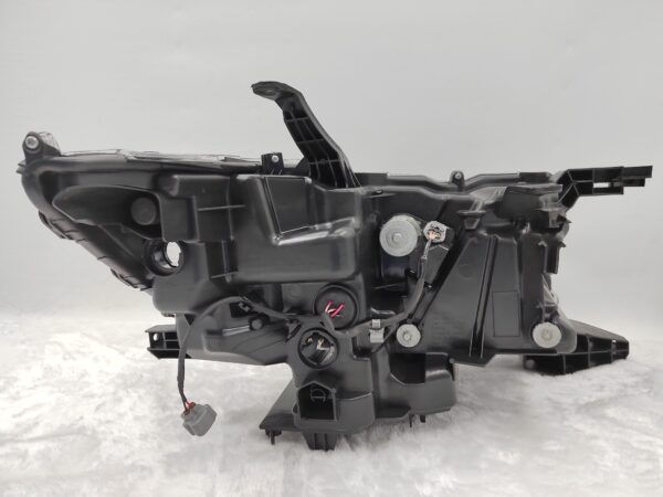 Thumbnail: TOYOTA LANDCRUISER PRADO 150 GDJ150R 2018-2022 LED L.H.S HEADLIGHT ASSEMBLY
