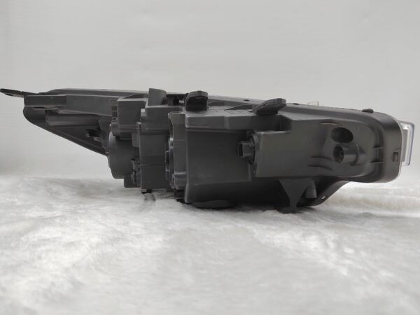 Thumbnail: KIA CERATO(FORTE) (K3) 2013-2015 LENS HALOGEN L.H.S HEADLIGHT ASSEMBLY