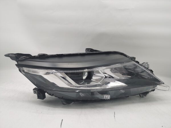 Thumbnail: MITSUBISHI TRITON L200 2019-2023 HALOGEN R.H.S HEADLIGHT ASSEMBLY