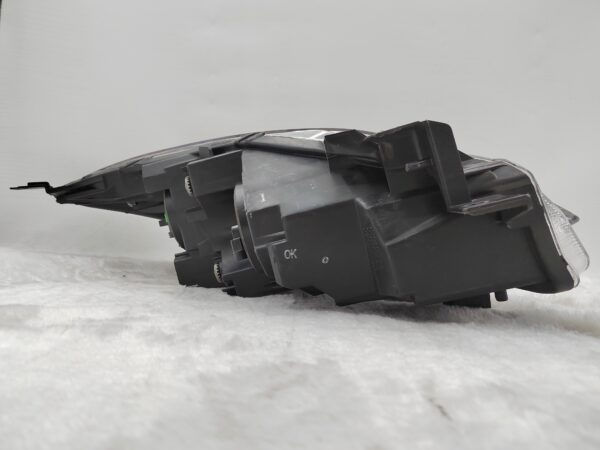 Thumbnail: MAZDA 3 2010-2013 HALOGEN L.H.S HEADLIGHT ASSEMBLY