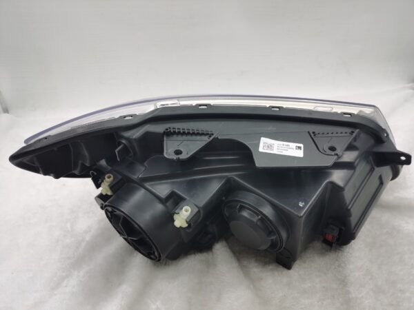 Thumbnail: HOLDEN COMMODORE VF SV6 2013-2017 LENS HALOGEN L.H.S HEADLIGHT ASSEMBLY