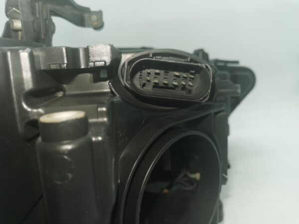 Thumbnail: AUDI A4 B8 2011-2014 XENON L.H.S HEADLIGHT ASSEMBLY