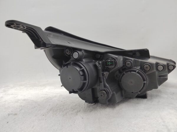Thumbnail: HYUNDAI I30 HATCH 2020-2023 HALOGEN L.H.S HEADLIGHT ASSEMBLY