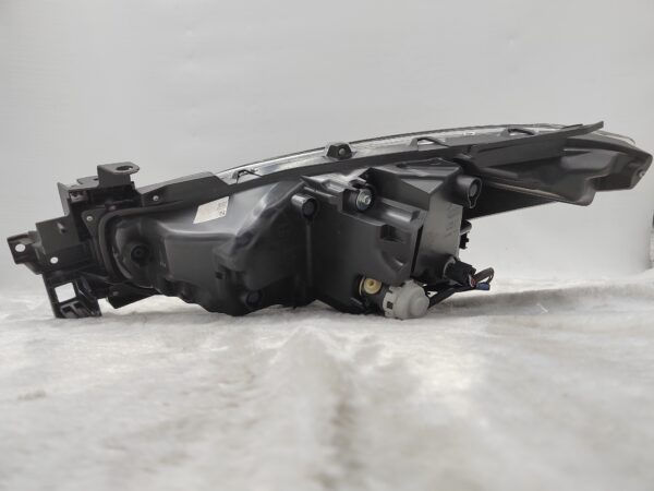 Thumbnail: MAZDA 3 2017-2018 LED R.H.S HEADLIGHT ASSEMBLY