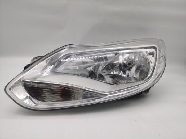 Thumbnail: FORD FOCUS 2011-2014 R.H.S HEADLIGHT ASSEMBLY