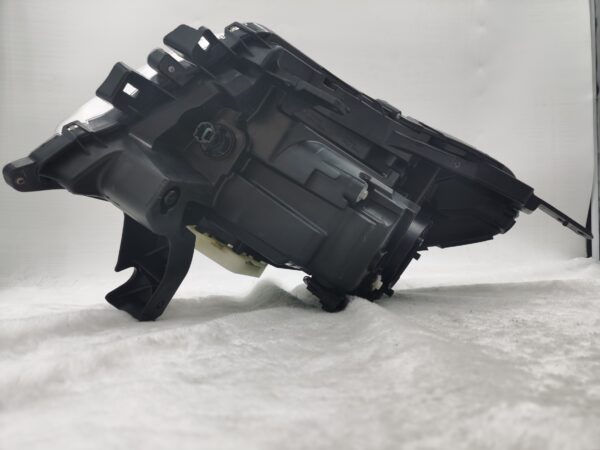 Thumbnail: NISSAN NAVARA NP300 2015-2020 LED R.H.S HEADLIGHT ASSEMBLY