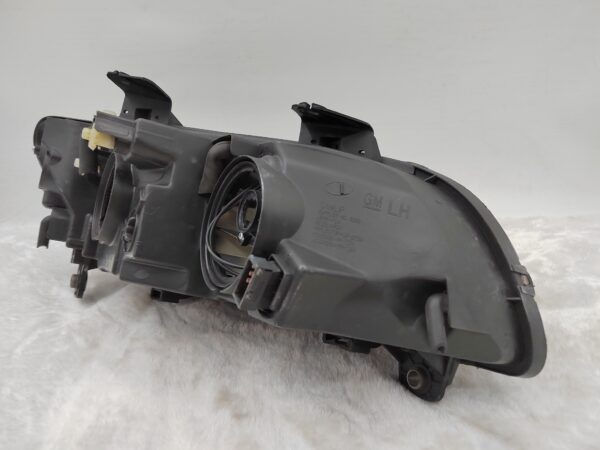 Thumbnail: HOLDEN COMMODORE VE II SV6 2011-2012 HALOGEN L.H.S HEADLIGHT ASSEMBLY