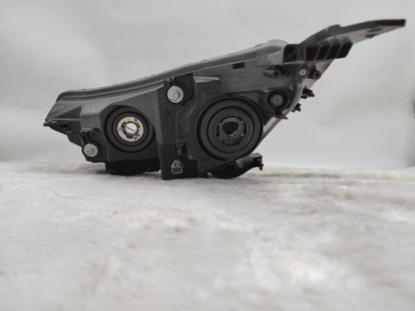 Thumbnail: HONDA CR-V 2017-2022 LENS HALOGEN R.H.S HEADLIGHT ASSEMBLY