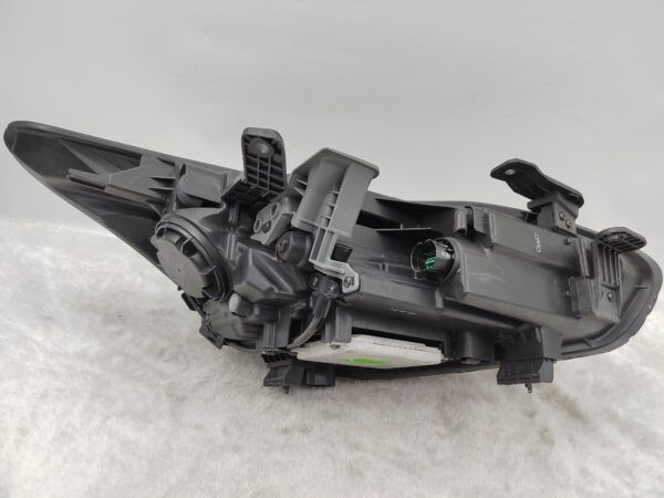 Thumbnail: KIA STINGER 2017-2023 LED L.H.S HEADLIGHT ASSEMBLY