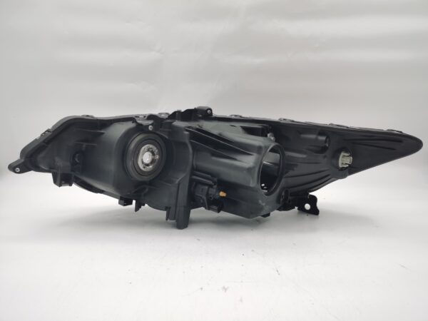 Thumbnail: HONDA ACCORD 2007-2011 R.H.S HEADLIGHT ASSEMBLY