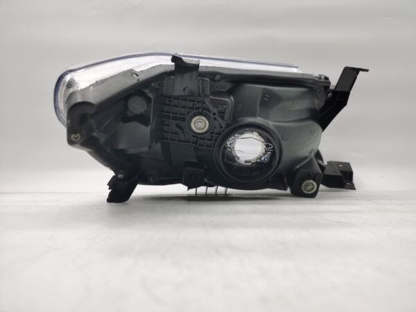 Thumbnail: TOYOTA HILUX VIGO 2011-2014 HALOGEN L.H.S HEADLIGHT ASSEMBLY
