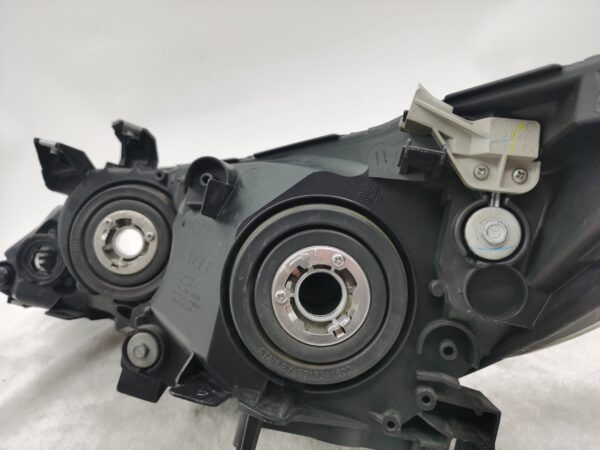 Thumbnail: HONDA CIVIC VTI-LX 2006-2008 HALOGEN R.H.S HEADLIGHT ASSEMBLY