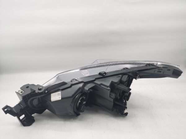 MAZDA 3 2014-2016 HALOGEN R.H.S HEADLIGHT ASSEMBLY