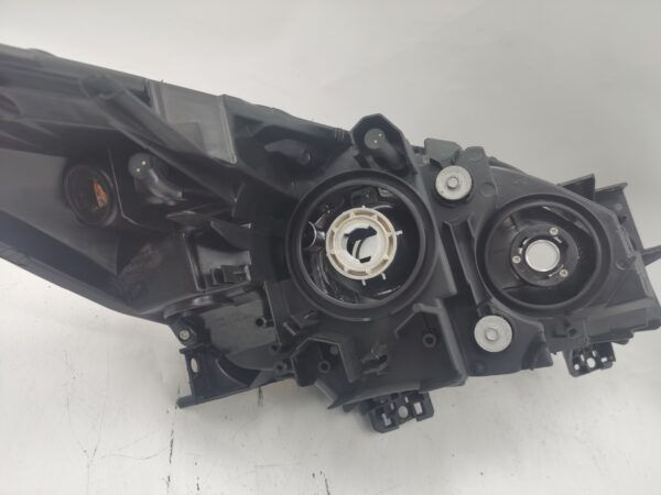 Thumbnail: MAZDA 3 2010-2013 HALOGEN L.H.S HEADLIGHT ASSEMBLY