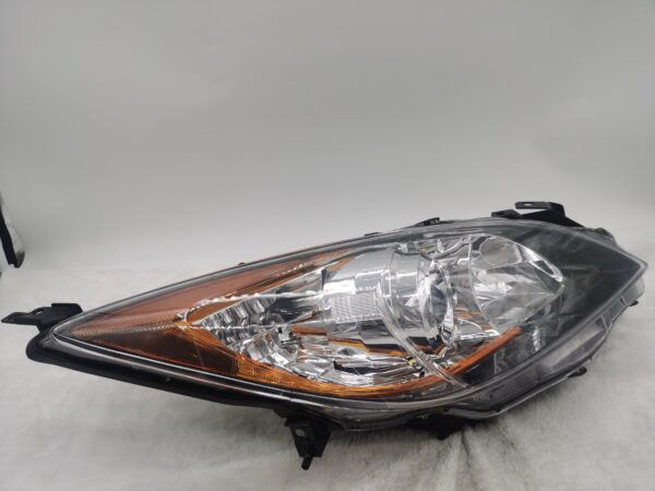 Thumbnail: MAZDA 3 2010-2013 HALOGEN R.H.S HEADLIGHT ASSEMBLY