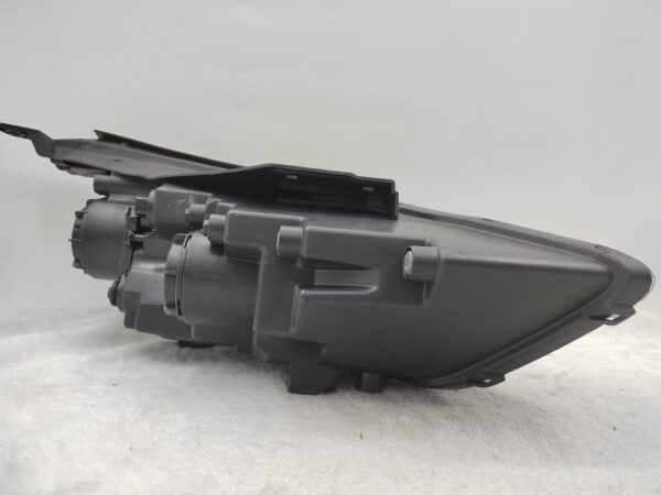 Thumbnail: HYUNDAI I30 HATCH 2020-2023 HALOGEN L.H.S HEADLIGHT ASSEMBLY