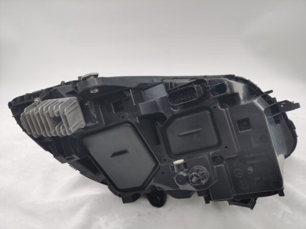 Thumbnail: MERCEDES-BENZ C-CLASS W205 2014-2017 LED+XENON L.H.S HEADLIGHT ASSEMBLY
