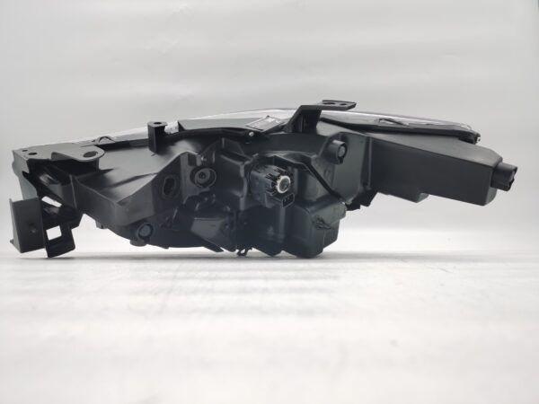 Thumbnail: MAZDA CX-5 2017-2019 R.H.S HEADLIGHT ASSEMBLY