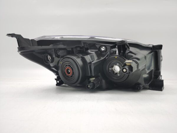 Thumbnail: TOYOTA RAV4 III 2009-2012 HALOGEN L.H.S HEADLIGHT ASSEMBLY