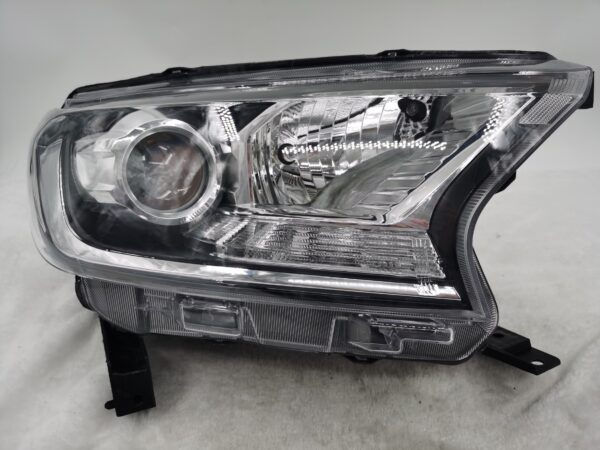 Thumbnail: FORD EVEREST RANGER 2015-2019 LENS HALOGEN R.H.S HEADLIGHT ASSEMBLY