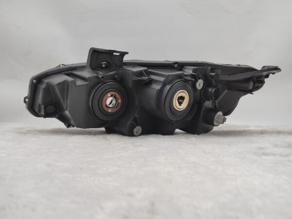 Thumbnail: HONDA CIVIC VTI-LX 2016-2021 HALOGEN R.H.S HEADLIGHT ASSEMBLY