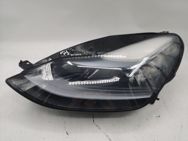 TESLA MODEL 3 2020-2022 LED L.H.S HEADLIGHT ASSEMBLY
