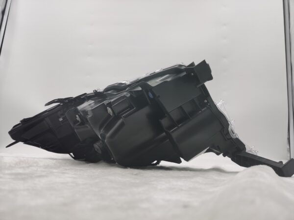 Thumbnail: TOYOTA LANDCRUISER 200 SERIES VDJ200R 2016-2021 LED L.H.S HEADLIGHT ASSEMBLY