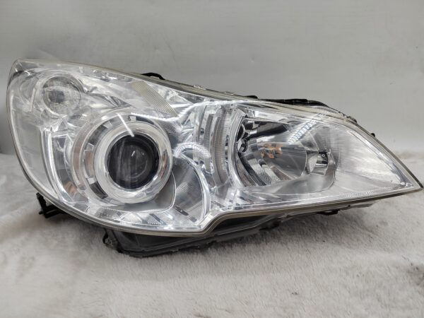 Thumbnail: SUBARU LIBERTY OUTBACK 2010-2012 HALOGEN R.H.S HEADLIGHT ASSEMBLY