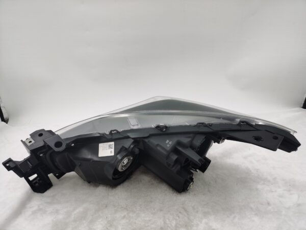 Thumbnail: MAZDA 3 2017-2018 HALOGEN R.H.S HEADLIGHT ASSEMBLY
