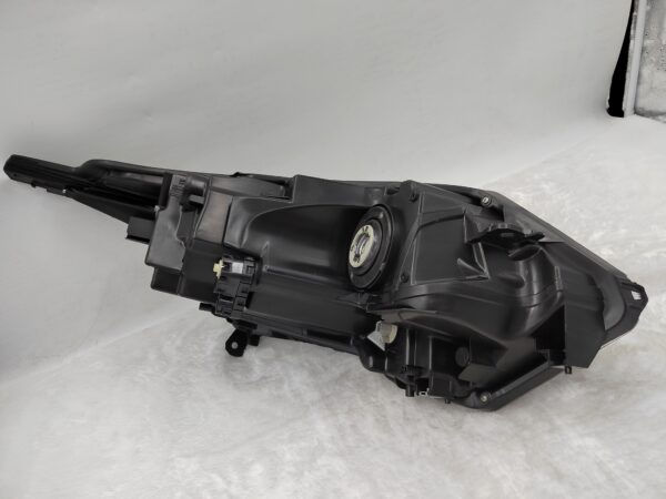 Thumbnail: HONDA HR-V 2015-2018 LED L.H.S HEADLIGHT ASSEMBLY