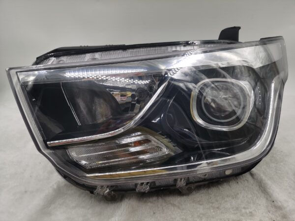 Thumbnail: HYUNDAI IMAX TQ4 2018-2023 LENS HALOGEN L.H.S HEADLIGHT ASSEMBLY