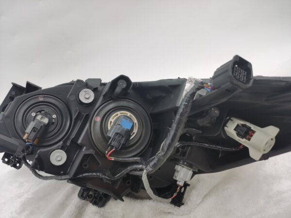Thumbnail: MAZDA 3 2010-2013 HALOGEN R.H.S HEADLIGHT ASSEMBLY