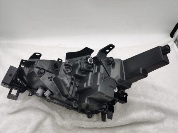 Thumbnail: MAZDA CX-5 2017-2021 LED R.H.S HEADLIGHT ASSEMBLY