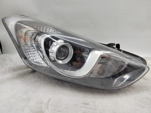 Thumbnail: HYUNDAI I30 GD 2012-2016 HALOGEN R.H.S HEADLIGHT ASSEMBLY