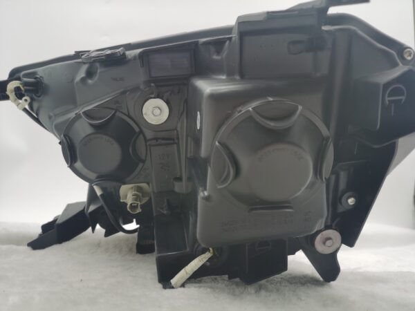 Thumbnail: FORD EVEREST RANGER 2015-2019 HALOGEN R.H.S HEADLIGHT ASSEMBLY