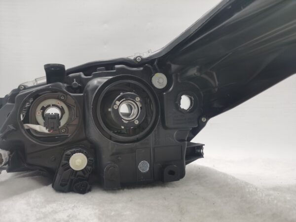 Thumbnail: TOYOTA FORTUNER 2 AN160 2016-2020 HALOGEN R.H.S HEADLIGHT ASSEMBLY