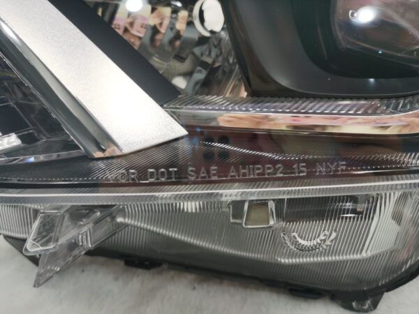 Thumbnail: TOYOTA RAV4 4.5 XA40 2016-2018 LED L.H.S HEADLIGHT ASSEMBLY