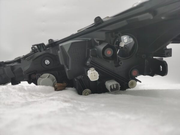 Thumbnail: TOYOTA COROLLA E21 LEVIN 2019-2021 LENS LED R.H.S HEADLIGHT ASSEMBLY