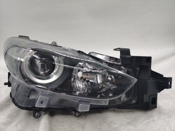 Thumbnail: MAZDA 3 2017-2018 HALOGEN R.H.S HEADLIGHT ASSEMBLY