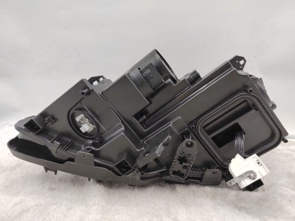 Thumbnail: MERCEDES BENZ GLA-CLASS W156 2017-2019 XENON R.H.S HEADLIGHT ASSEMBLY