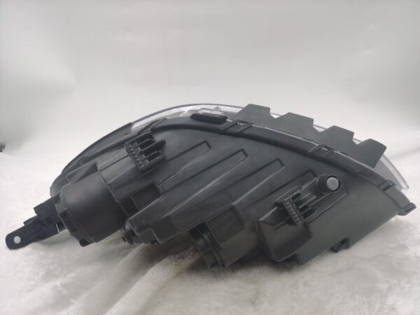 Thumbnail: HYUNDAI I30 HATCH 2020-2023 HALOGEN R.H.S HEADLIGHT ASSEMBLY