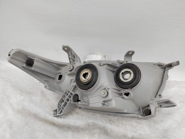 Thumbnail: TOYOTA KLUGER 2011-2013 HALOGEN L.H.S HEADLIGHT ASSEMBLY