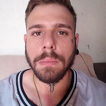 user(1).png