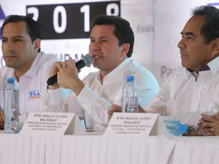 Arrasa Mauricio Sahuí en debate realizado en la Canaco