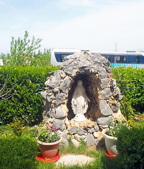 pansion karolina_edited.jpg